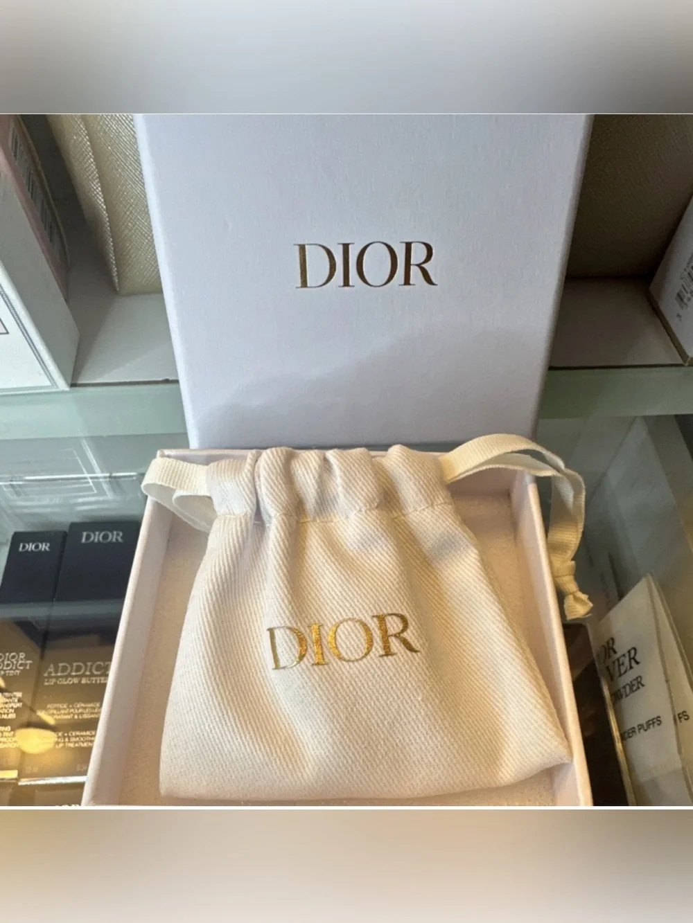 Exclusive Dior White Stone Face (Gua Sha)Massage Tool with Pouch & Box 🤩🤍